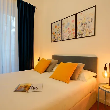 Bed & Breakfast Crossroad Four - Locazione Turistica Cagliari