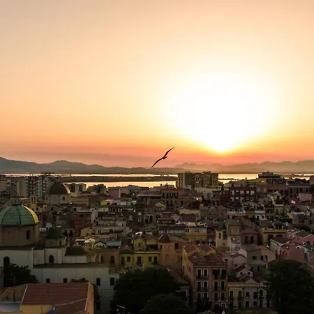 Crossroad Four - Locazione Turistica Cagliari