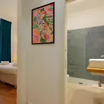 Crossroad Four - Locazione Turistica Bed and breakfast Cagliari