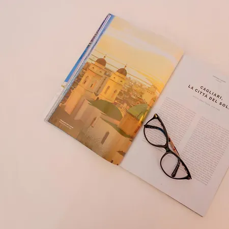 Alojamento de Acomodação e Pequeno-almoço Crossroad Four - Locazione Turistica Cagliari