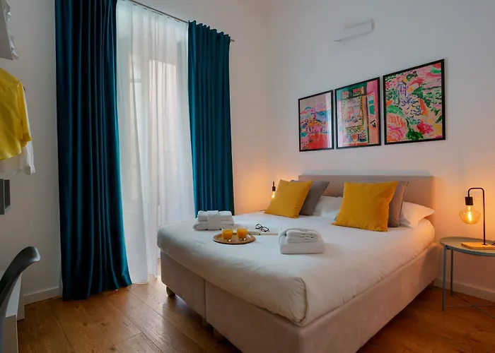 Bed & Breakfast Crossroad Four - Locazione Turistica Cagliari
